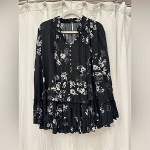 Free People Floral Patterned Long Sleeve Flowy Dress - Size XS